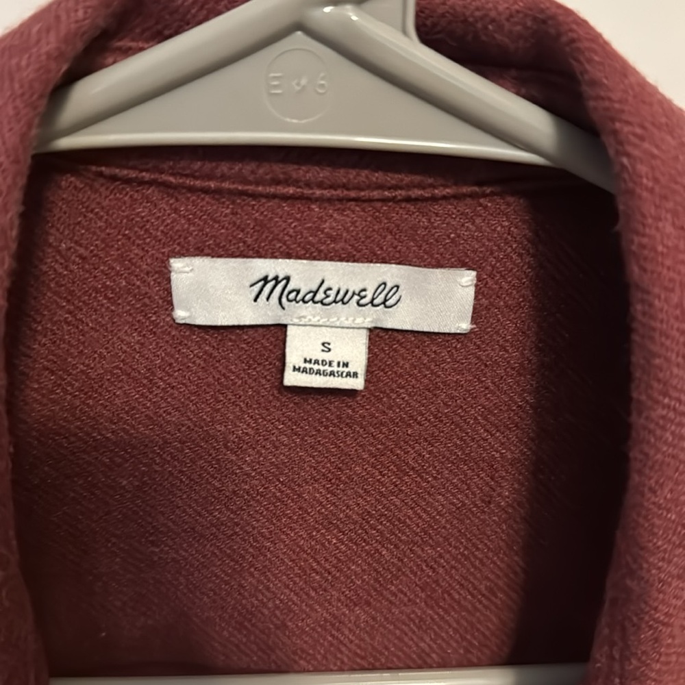 Madewell button down - Picture 2 of 6